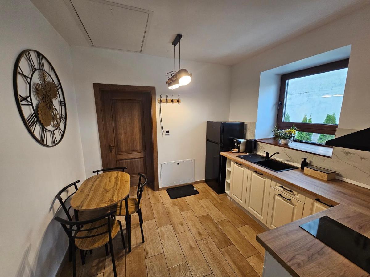 Arbor Inn Брашов Екстер'єр фото